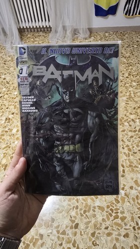 Batman new variant silver - batman,