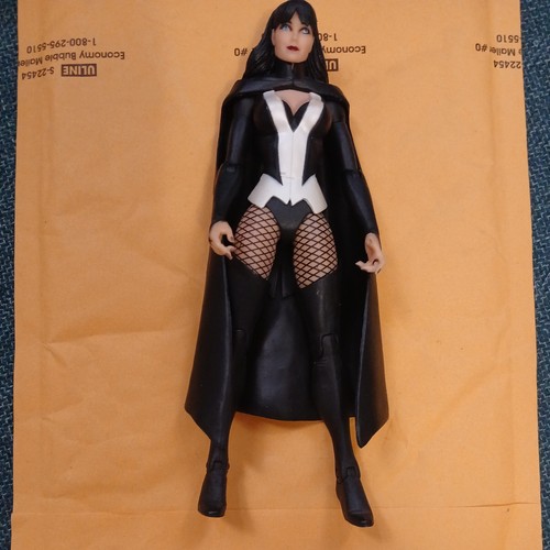Collectibles 75 - dc, 6,75"