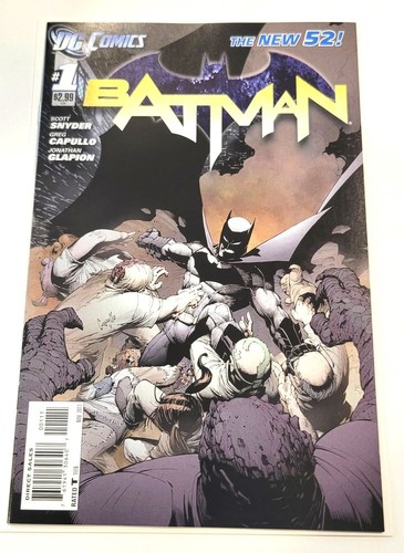 Batman 2011 dc - #1, •